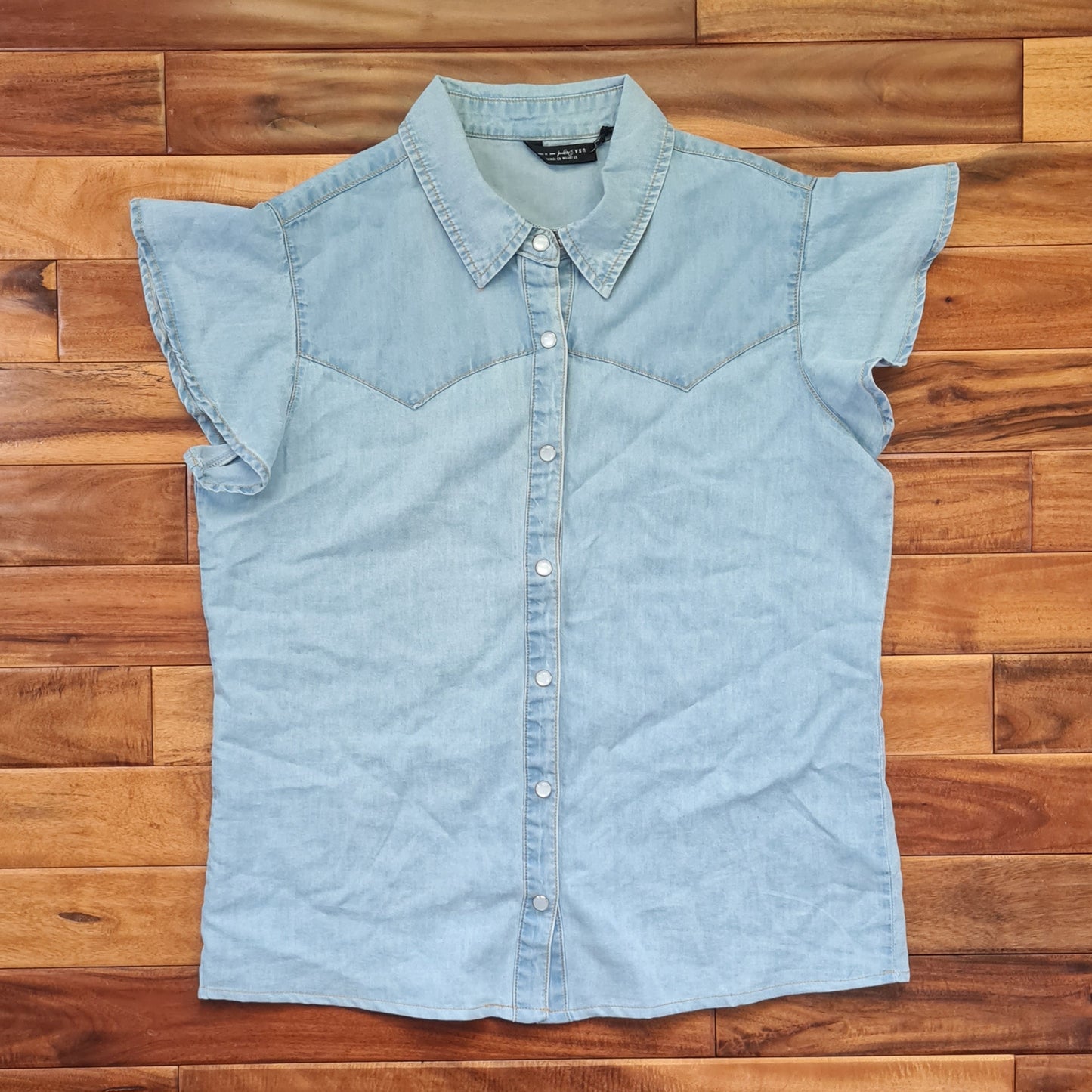 Denim & Pearls Flutter Sleeve Top