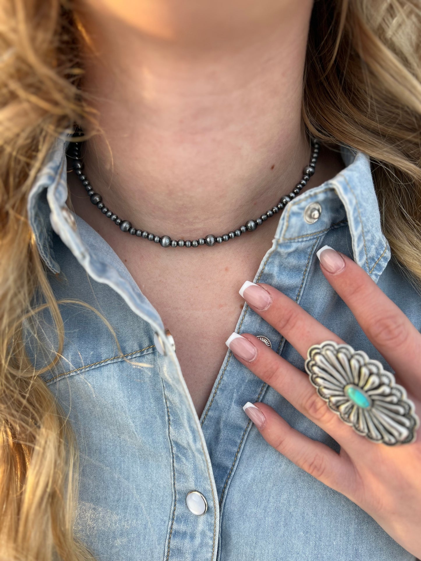 The Dainty Navajo Pearl Style Choker